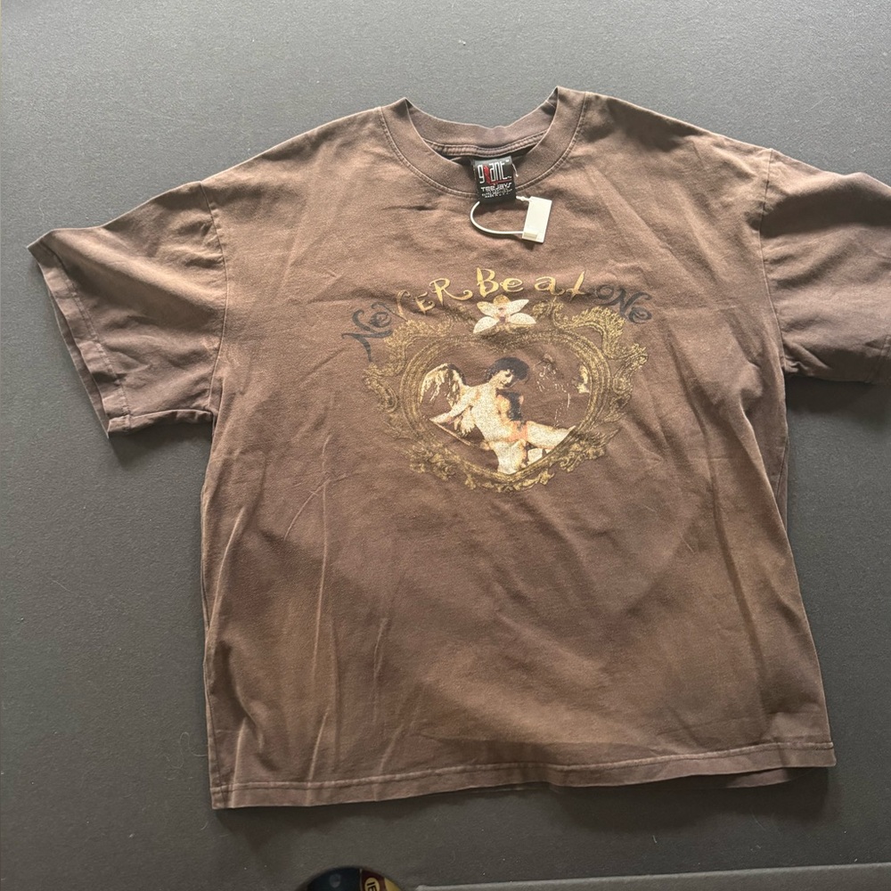 Vintage-Inspired Brown Graphic Tee - Angel Heart Design